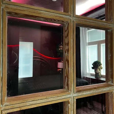 Luscious In An Old Wooden House