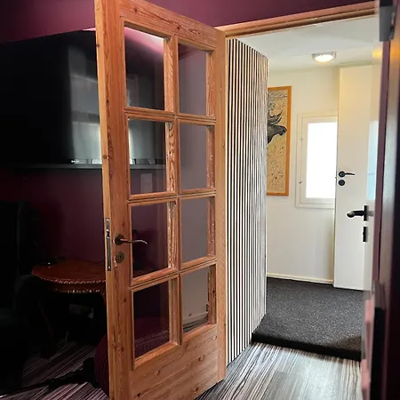 Luscious In An Old Wooden House Appartement *