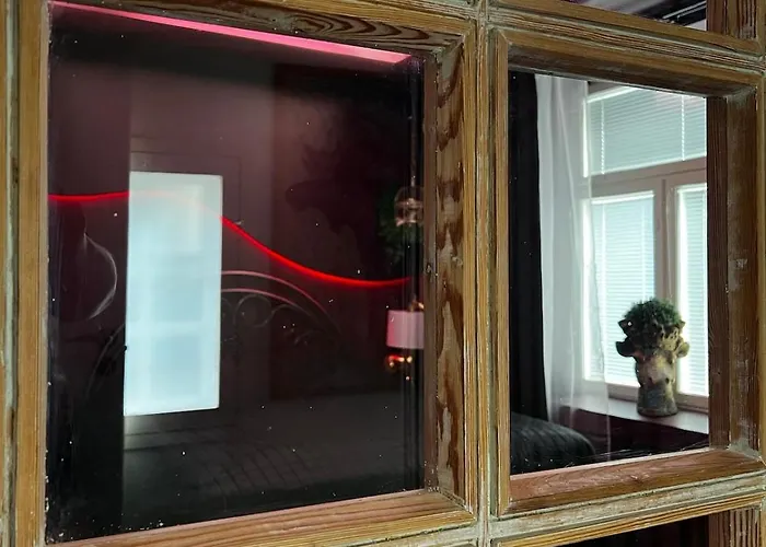 Luscious In An Old Wooden House